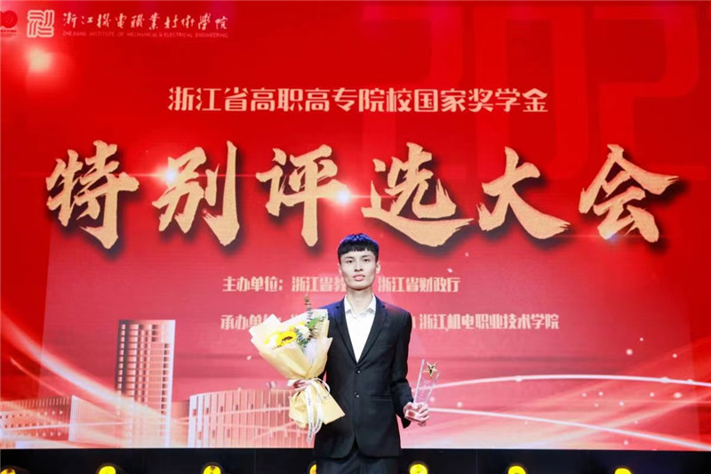 微信图片_20211022135220_副本.jpg